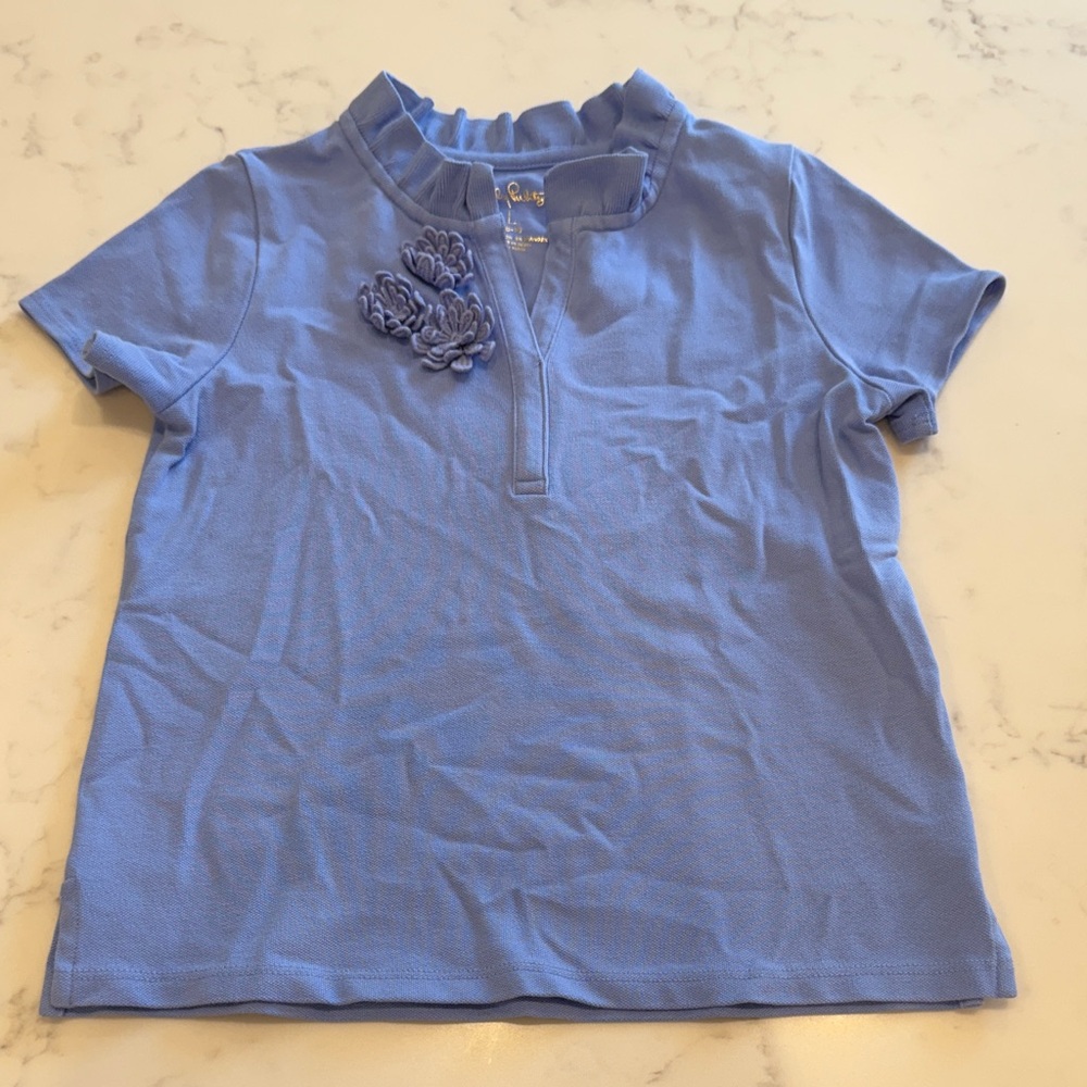 Lilly Pulitzer Blue Girls size Large (8-10) shirt with Floral Detail